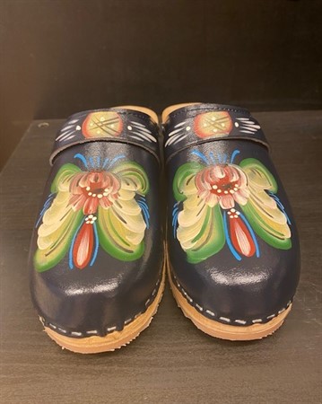 Dala Clogs